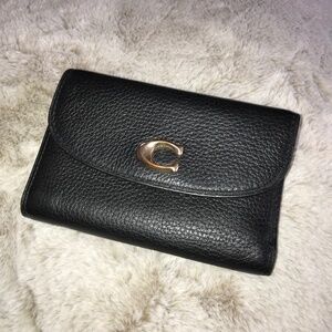 Coach | Pebbled Trifold Wallet